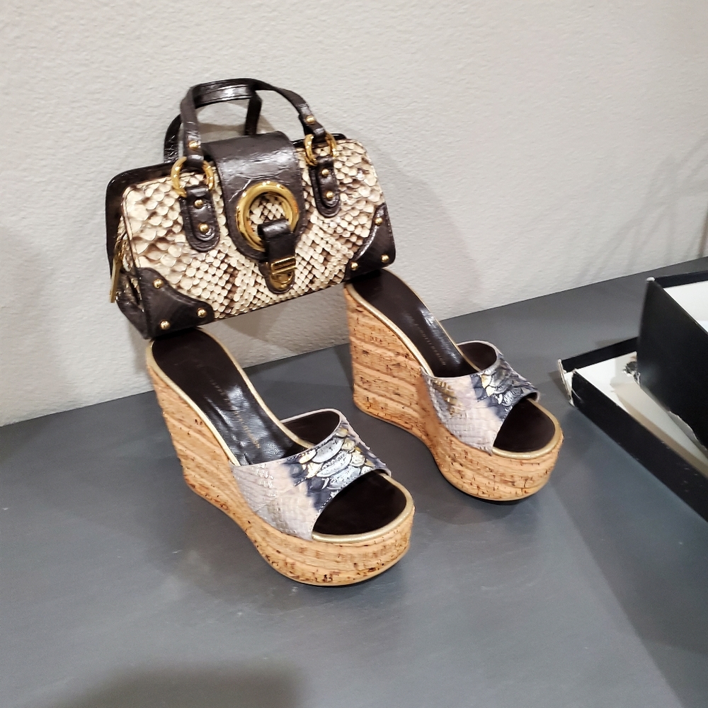 GIUSEPPE ZANOTTI Cream and Grey Python cork wedges 36.5.